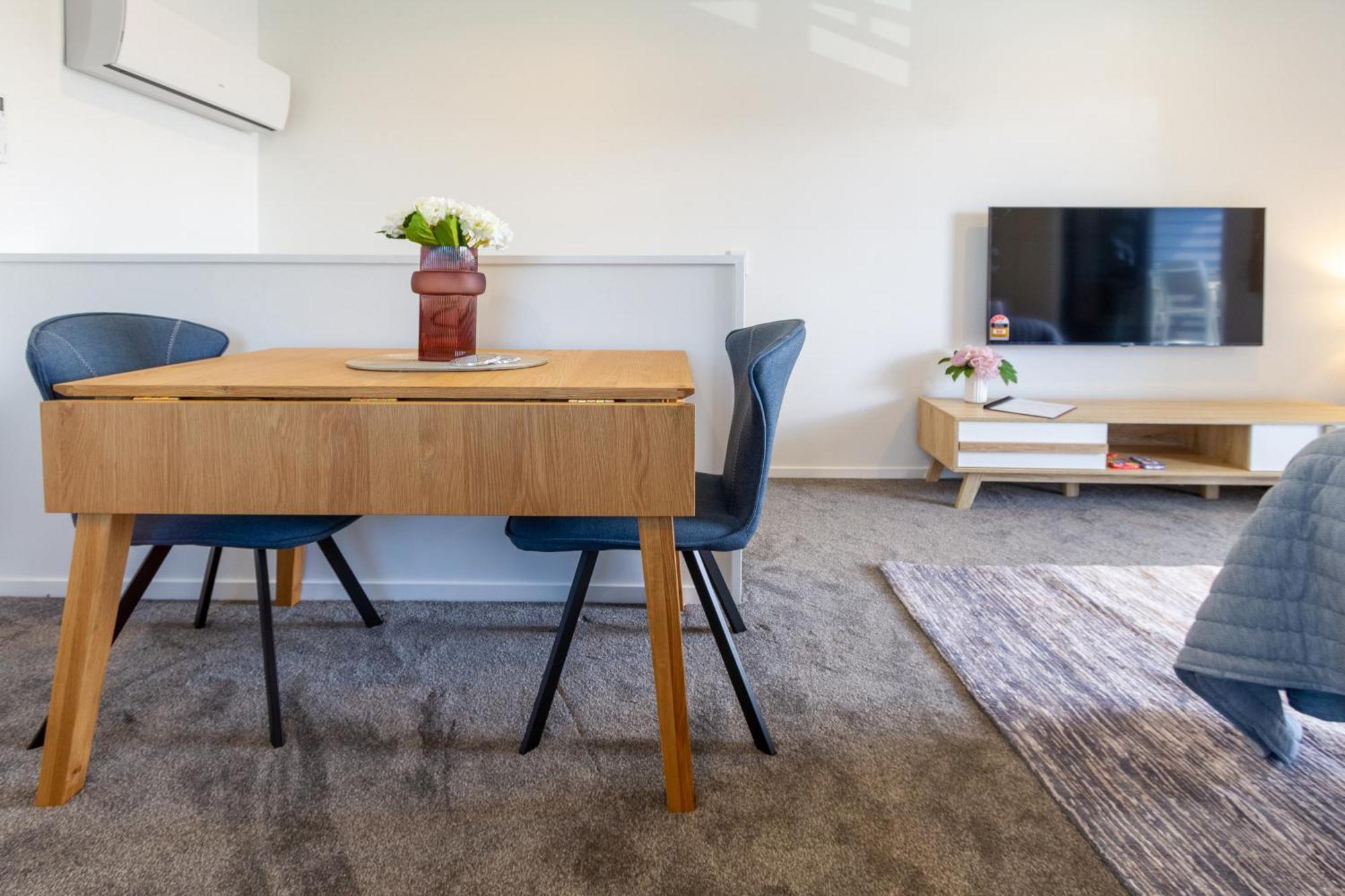 Studio Bliss: Explore From Wilmer St Christchurch Buitenkant foto